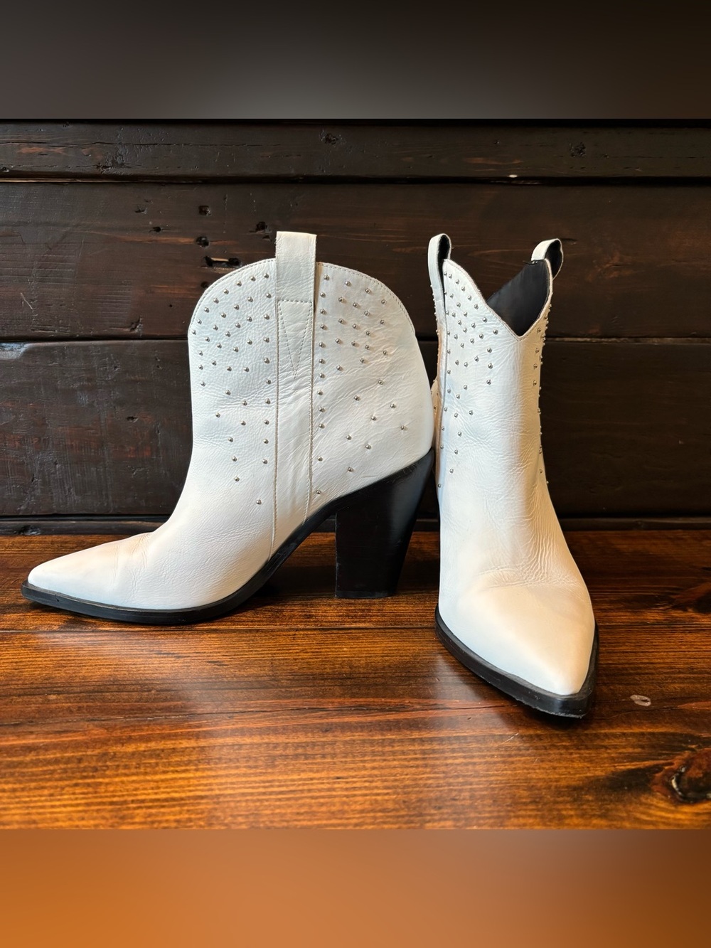 Sigerson Morrison Kalie Womens EU 39 US 9 White Leather Studded Western Boots